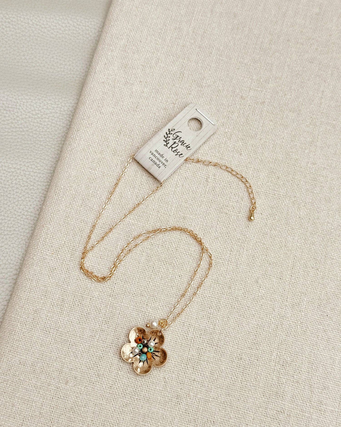 Freshwater Pearl Mixed Bead Flower Necklace 245067