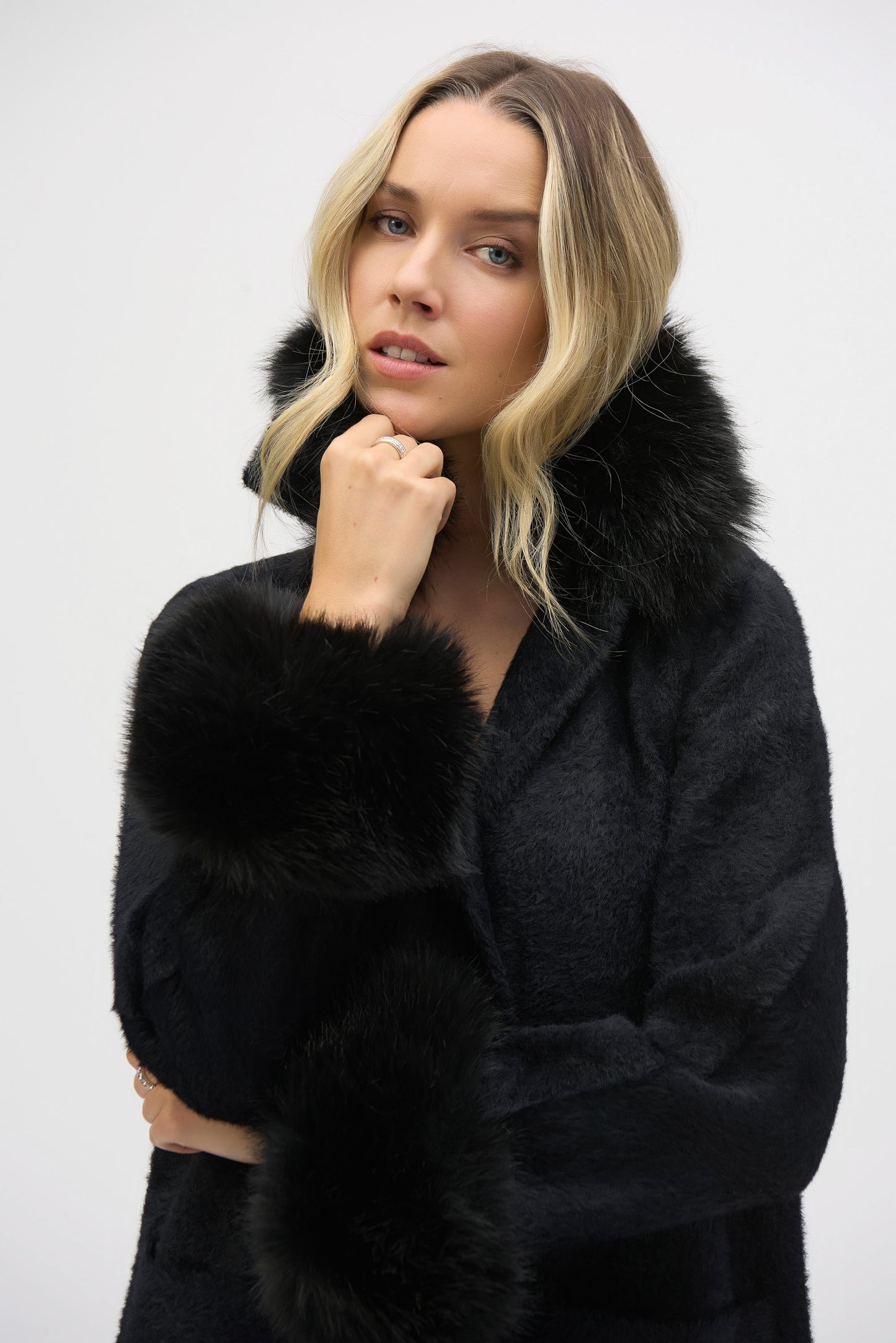 Feather Yarn and Faux Fur Sweater Coat 243923F25 SALE