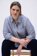 Load image into Gallery viewer, Striped Stretch Cotton Shirt 251942