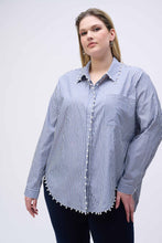 Load image into Gallery viewer, Striped Stretch Cotton Shirt 251942