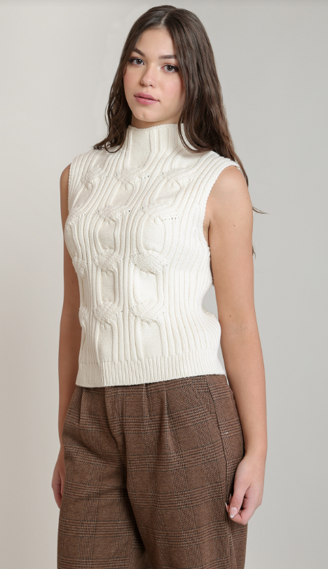 Cable Knit Vest 2827028
