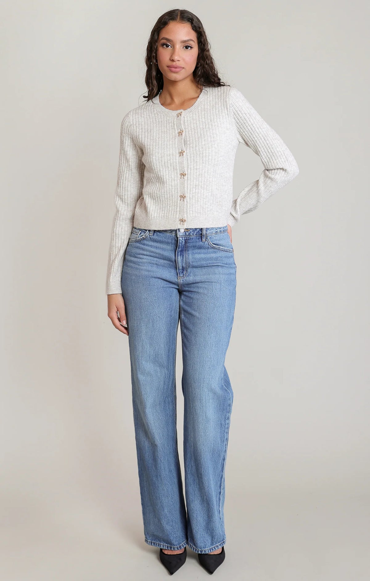 Bow Button Cropped Cardigan 2827257