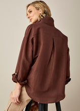 Load image into Gallery viewer, Weekender Linen Shirt