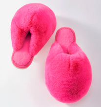 Load image into Gallery viewer, Faux Fur Bubble Slippers