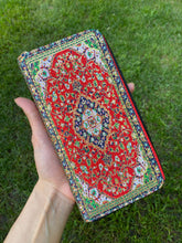 Load image into Gallery viewer, Red & Green Women's Wallet