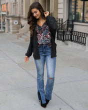 Load image into Gallery viewer, button lace trim cami SALE