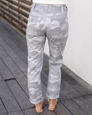 Camper Cargo Pants in Camo