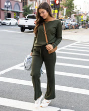 Load image into Gallery viewer, classic & cozy ribbed sweater pant SALE