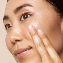 Load image into Gallery viewer, Vitamin C Face Cleanser