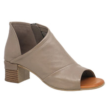 Load image into Gallery viewer, Everly Gia