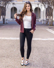 Load image into Gallery viewer, live-in loungers