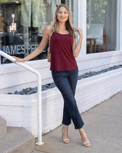 Load image into Gallery viewer, Scoop Neck Cami in Wine