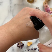 Load image into Gallery viewer, Vitamin C Face Cleanser