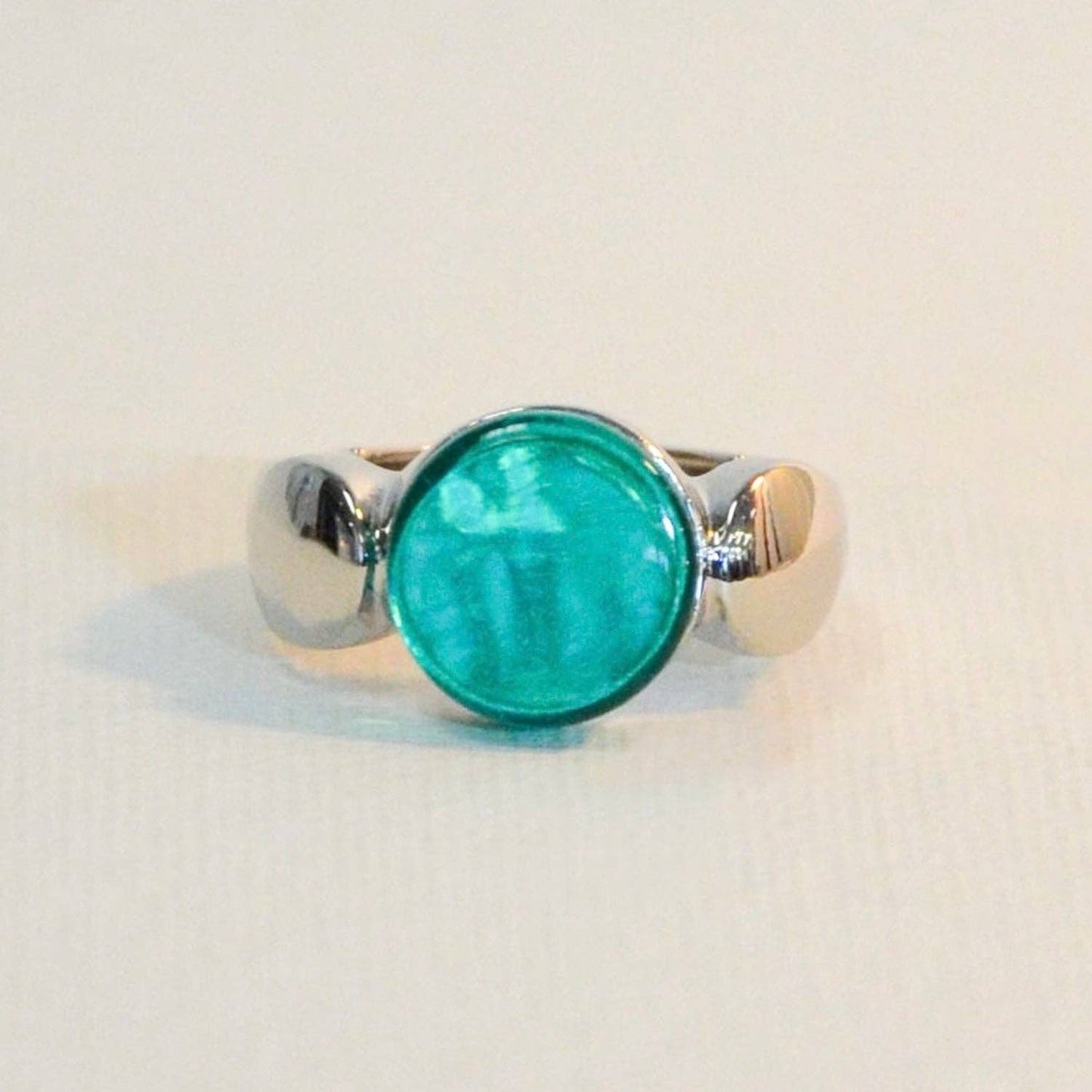 La-a SOLE - Colourful Gem Stone Stretch Ring | Jade