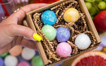 Load image into Gallery viewer, Cocktail Bomb