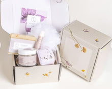 Load image into Gallery viewer, Lavender Mini-Spa Gift Set