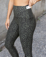 Load image into Gallery viewer, Midweight Daily Pocket Leggings