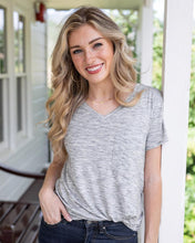 Load image into Gallery viewer, Perfect Pocket Tee in Solids