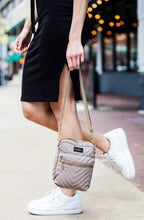 Load image into Gallery viewer, Quilted Crossbody