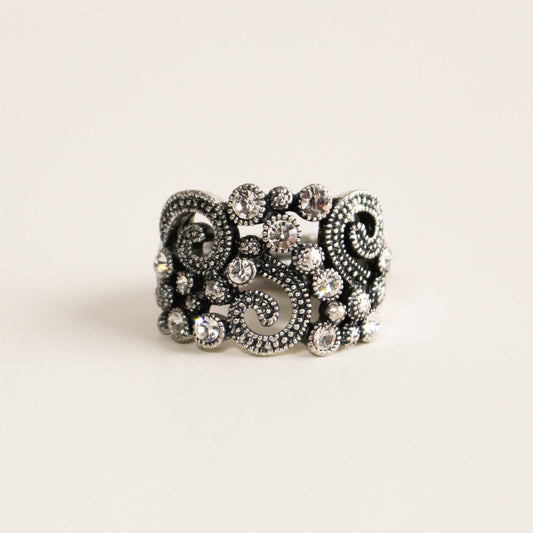La-a SOLE - Oxidized Chunky CZ Stone Stretch Ring | Silver