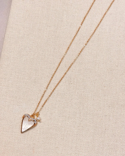 Mother of Pearl Rhinestone Heart Outline Necklace 247328