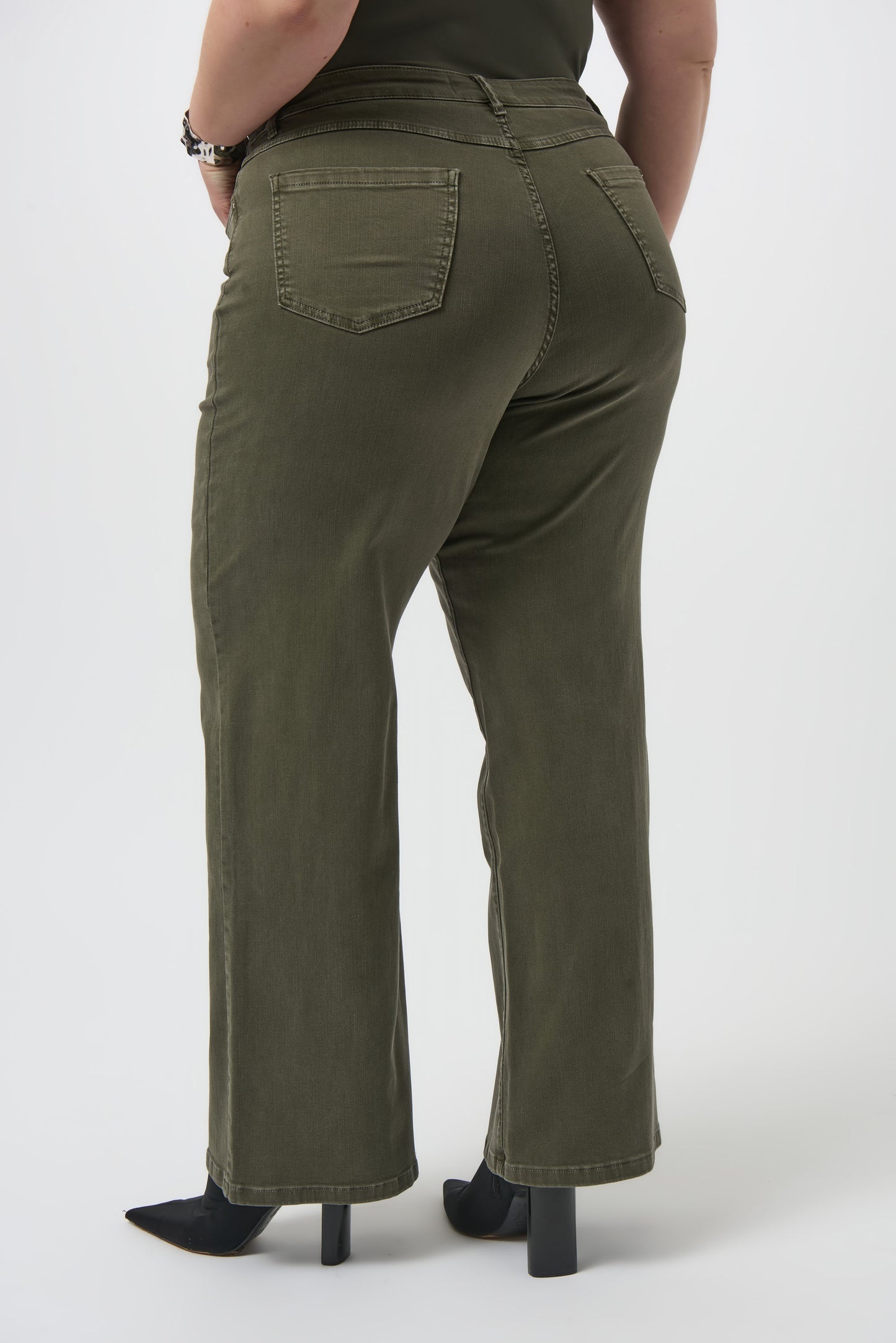 Goldie | Classic Wide-Leg Stretch Denim Jeans 253950-SALE