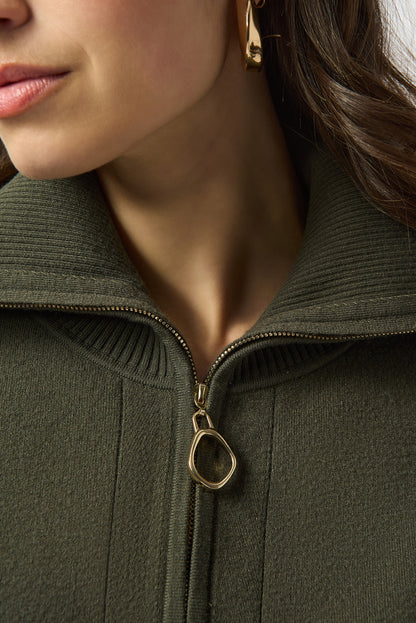 Sweater Knit Boxy Pullover With Zipped Collar 253963