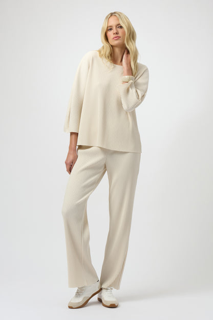 Pleated Scuba Crepe Wide-Leg Pants 254006