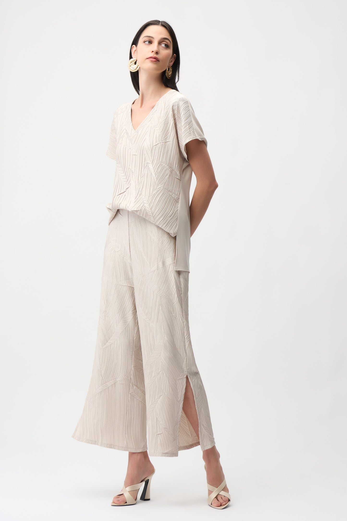 Pleated Satin Pull-On Culotte Pants 261161