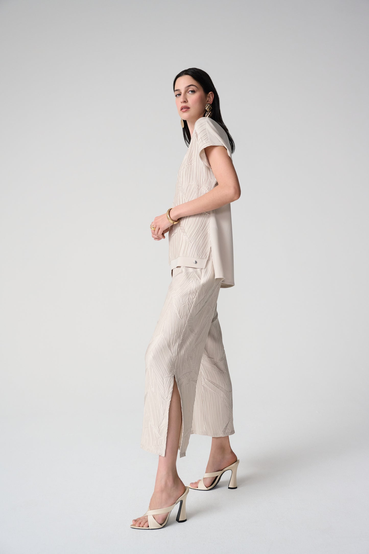 Pleated Satin Pull-On Culotte Pants 261161