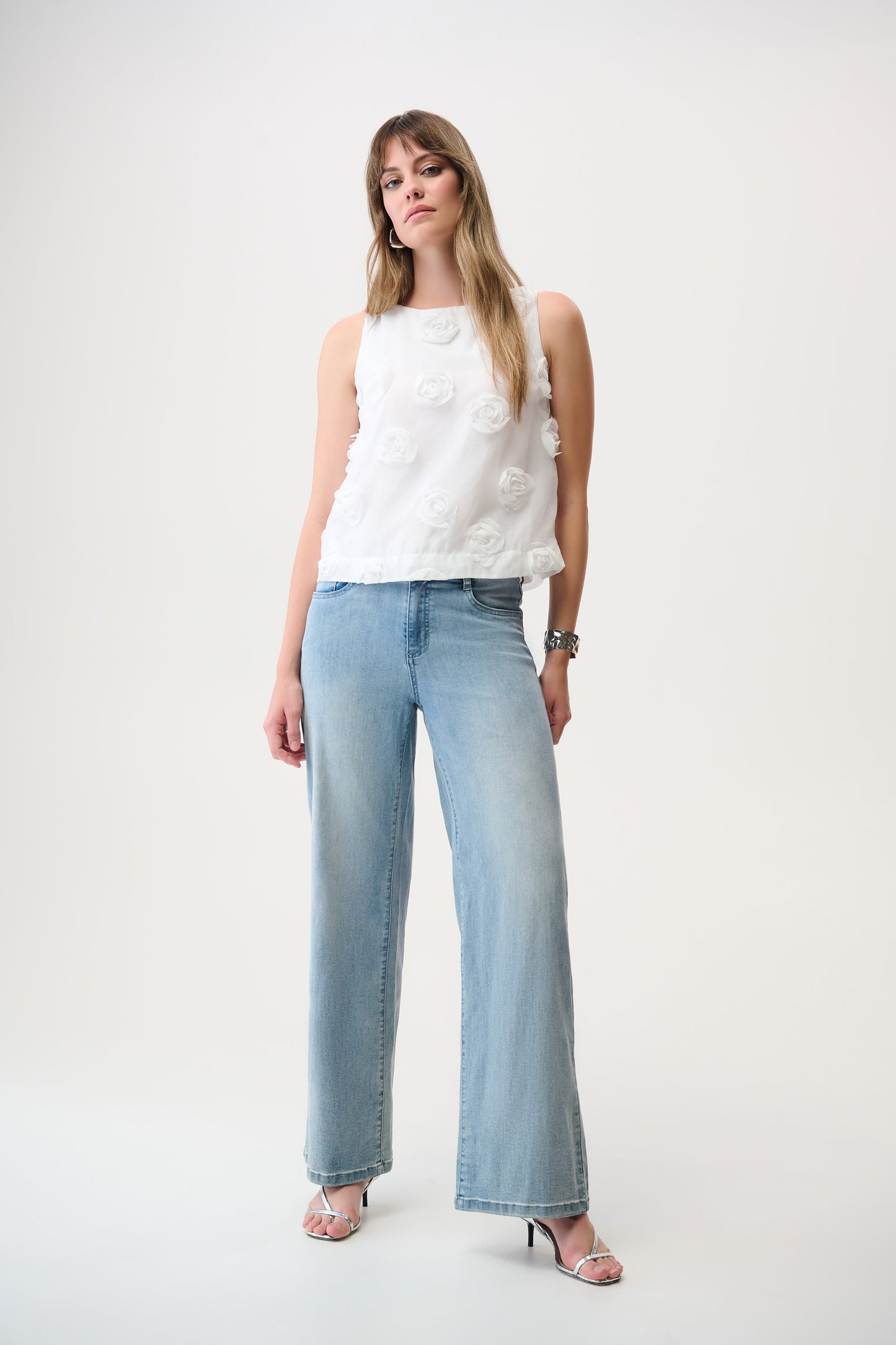 Novelty Sleeveless Top With 3D Floral Embroidery 261220