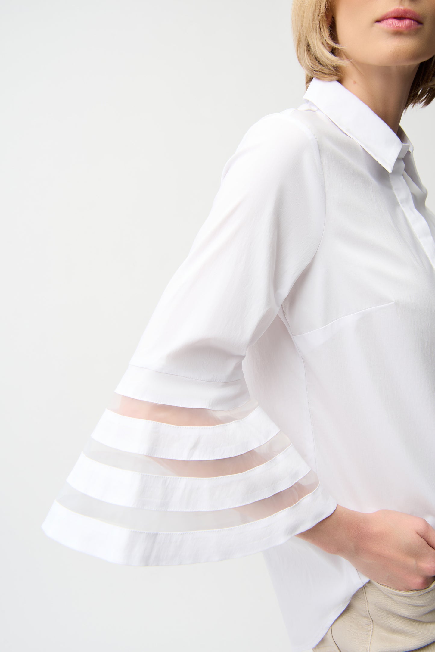 Stretch Poplin Straight Blouse with Organza Bell Sleeves 261933