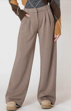 Load image into Gallery viewer, Crystal Wide Leg Knit Trouser 2622211
