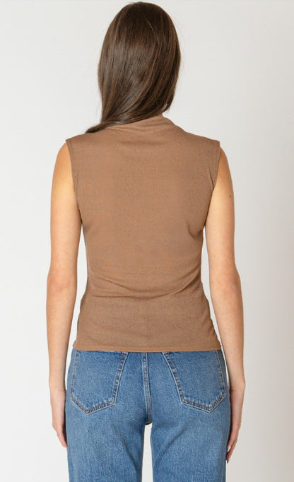 Angela Pleat Detail Top 2624024