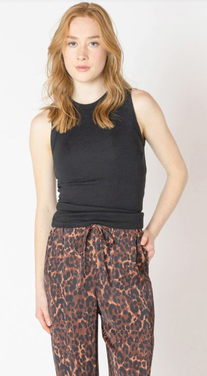 Ribbed Tank