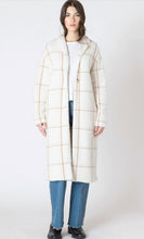Load image into Gallery viewer, Soft Sweater Coat 2629009
