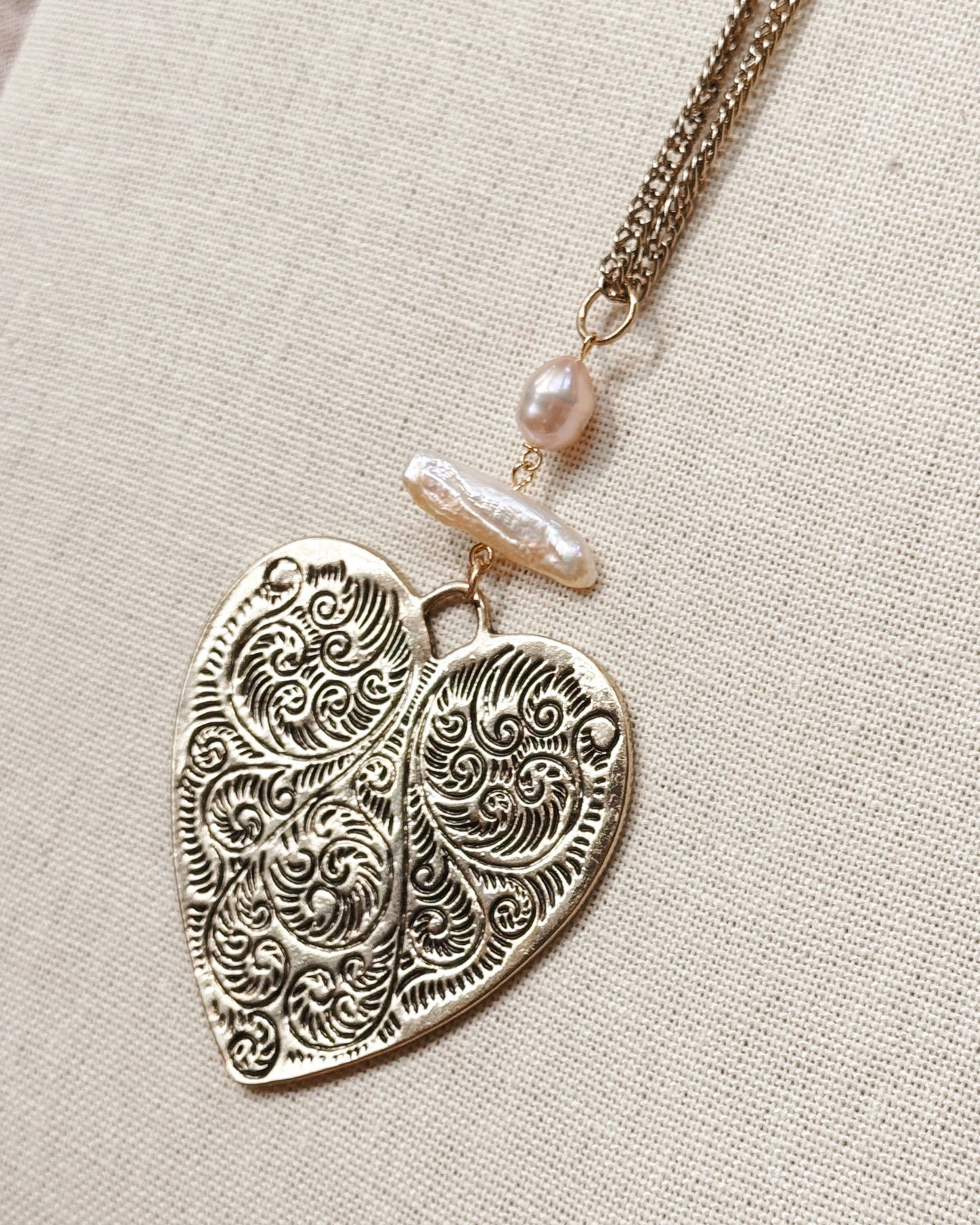 Keshi Pearl Large Heart Pendant Necklace