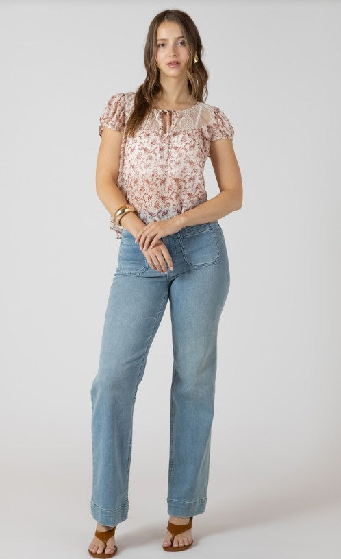 Lace Detail Tie Front Top 2723500