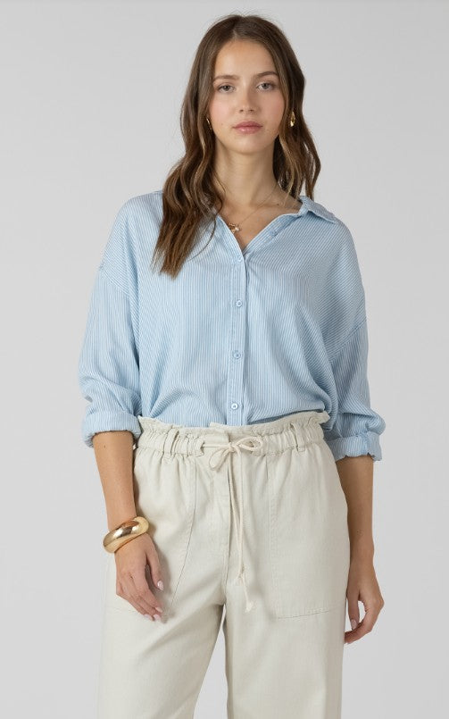 Relaxed Button Front Shirt 2723700