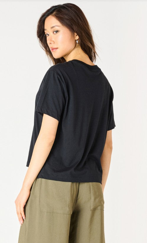 Essential Tee