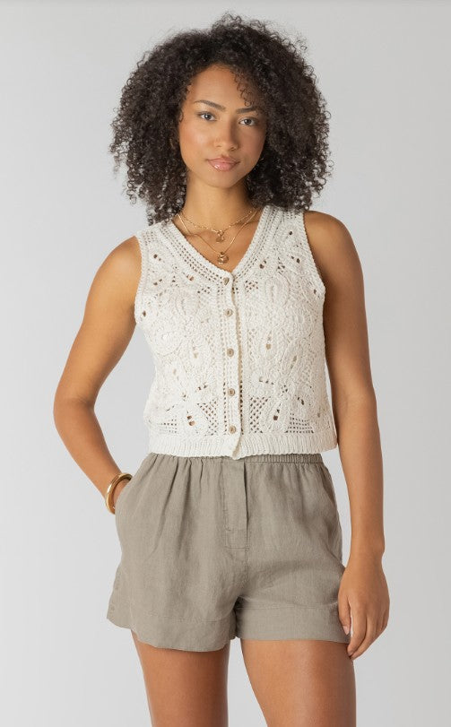 Crochet Buttoned Vest 2727027