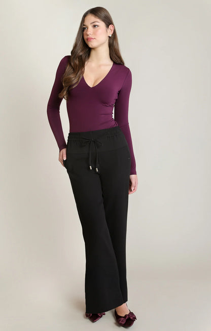 V-Neck Bodysuit 2822350