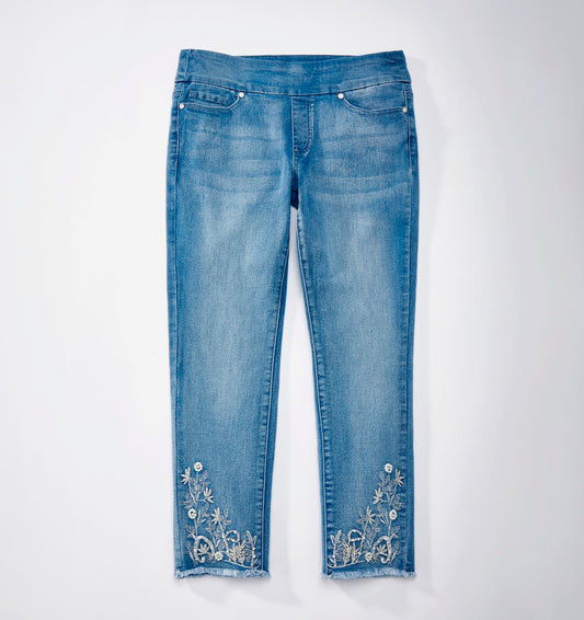 Embellished Capri Denim Pants 423816