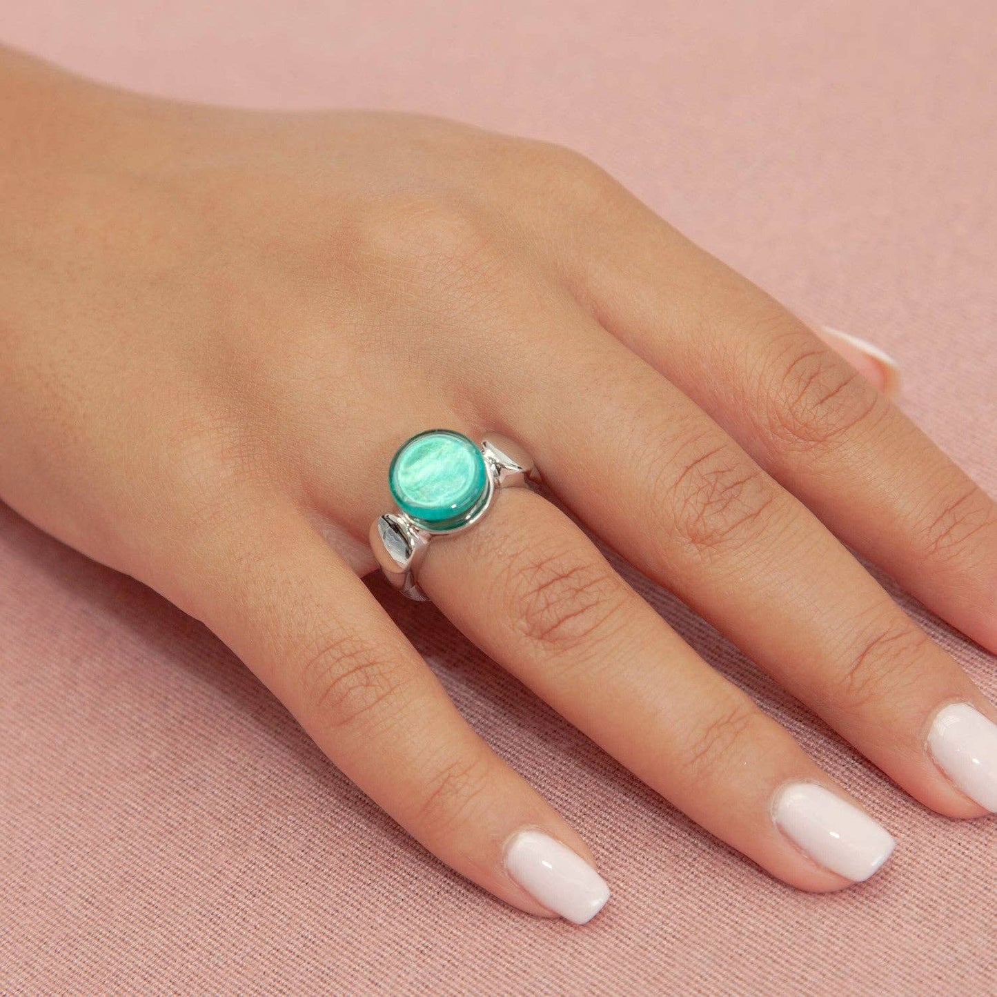 La-a SOLE - Colourful Gem Stone Stretch Ring | Jade
