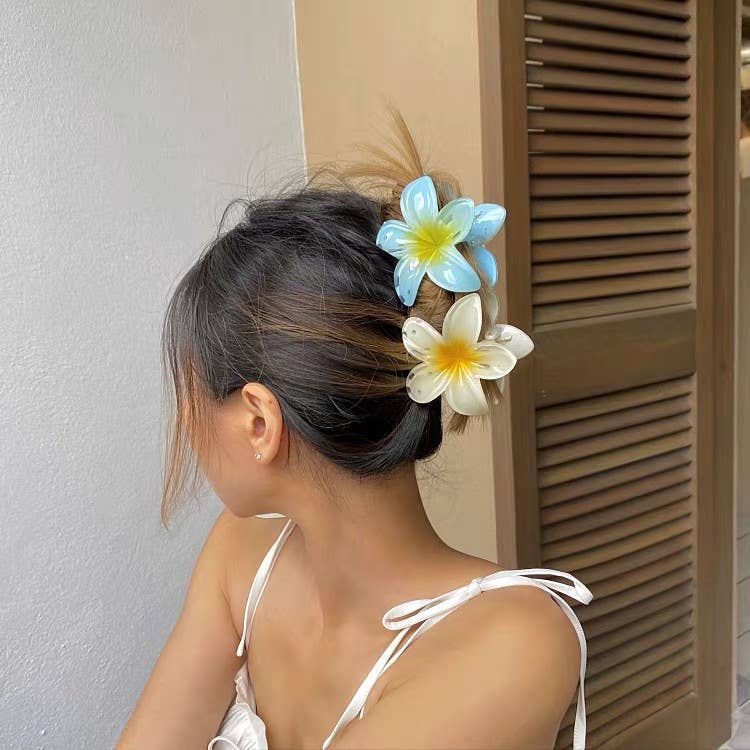 Plumeria hair clip