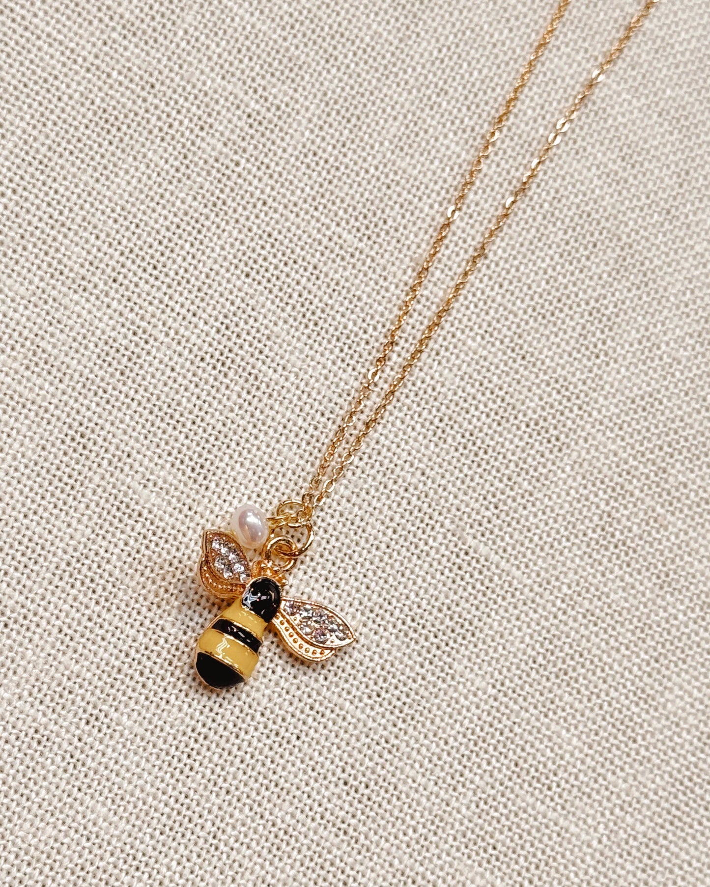 Bumblebee & Pearl Charm Necklace 86124