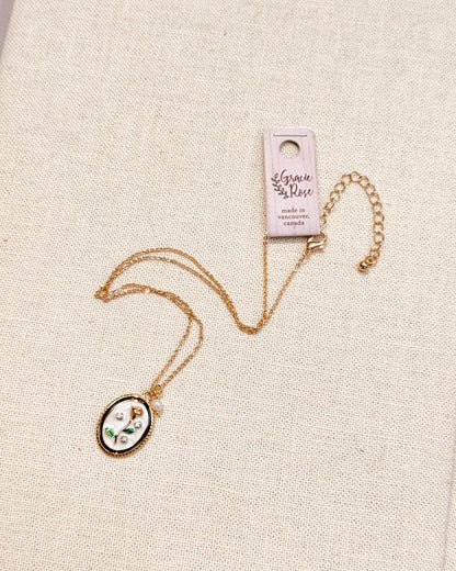 Enamel Floral Oval Charm Necklace Gold 87006