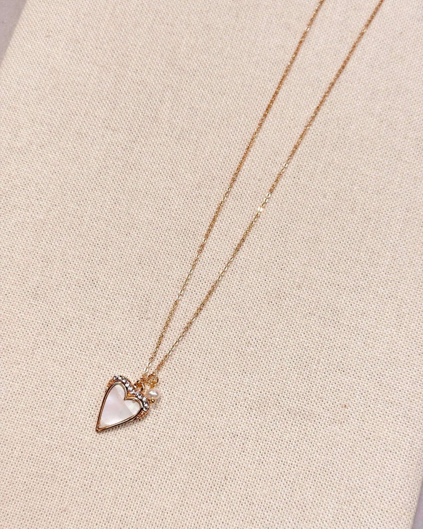 Mother of Pearl Rhinestone Heart Outline Necklace 247328