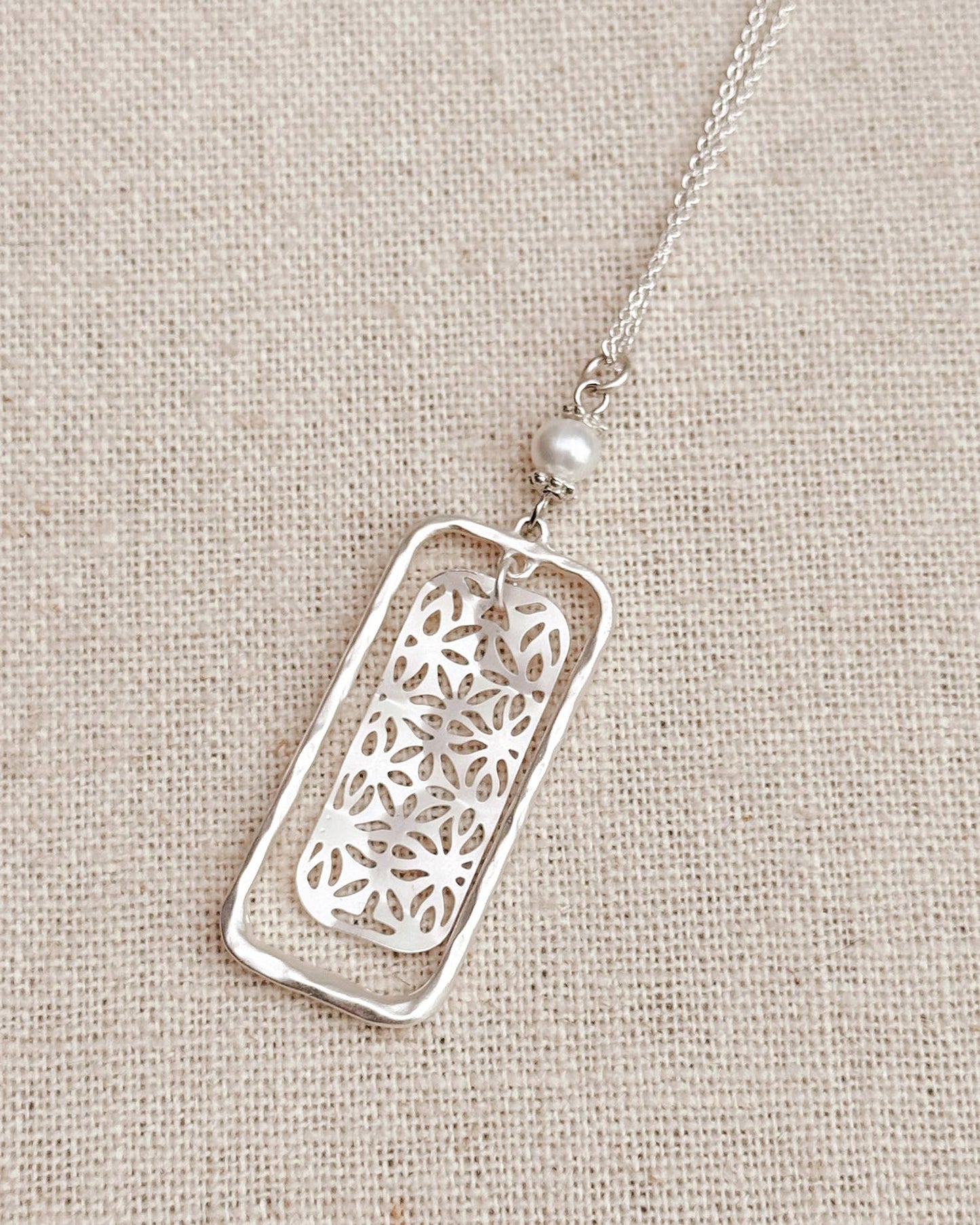 Freshwater Pearl Filigree Necklace Matte Silver