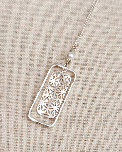 Freshwater Pearl Filigree Necklace Matte Silver